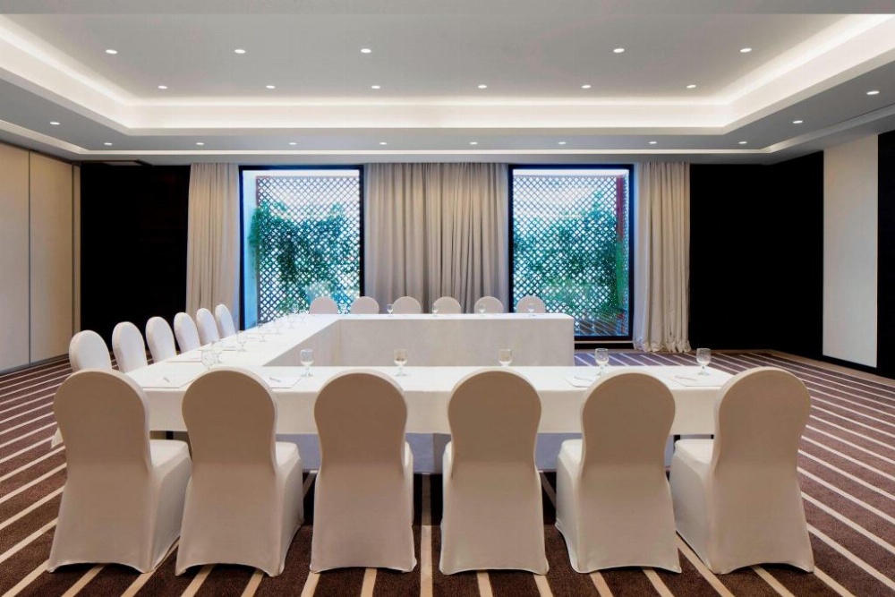 Le Meridien Dubai Hotel & Conference Centre Image 13