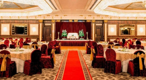 Le Meridien Dubai Hotel & Conference Centre image 26