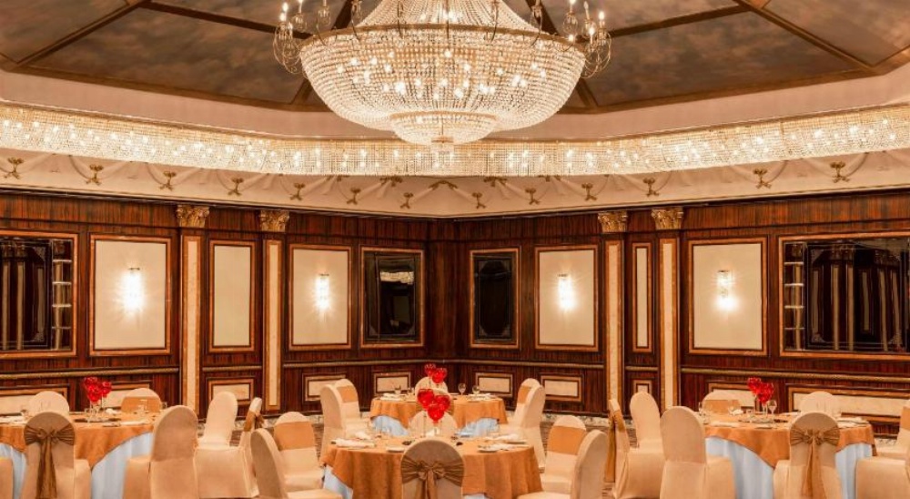 Le Meridien Dubai Hotel & Conference Centre Image 39